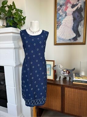 Silhouette Navy Sleeveless Embroidered Midi Dress